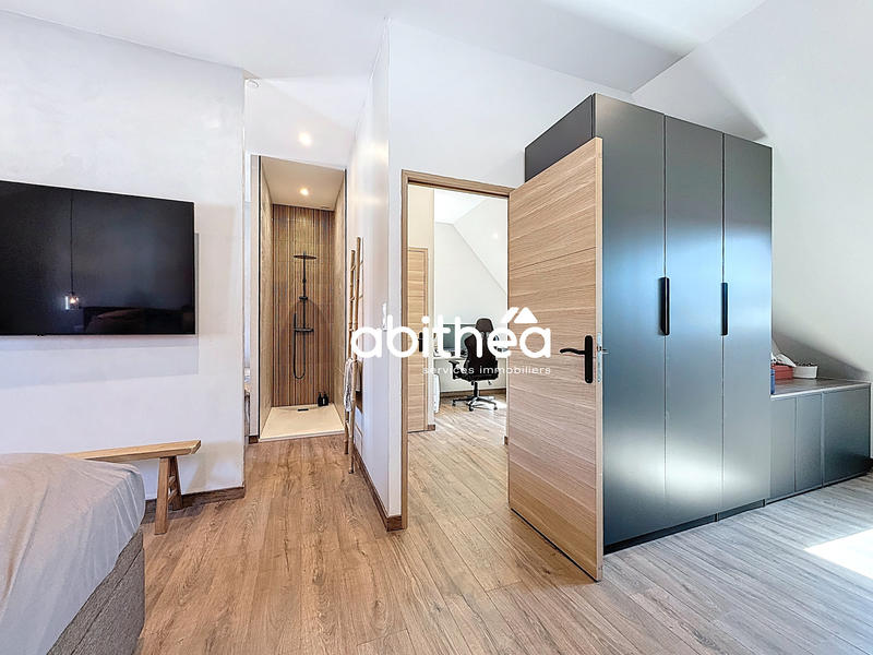 Maison - 169 m² - 7 pièces