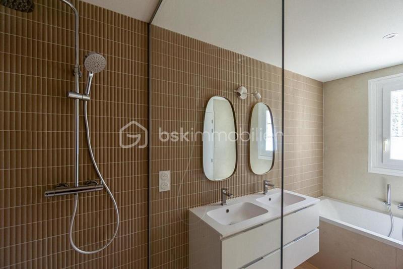 Appartement - 120 m² - 4 pièces