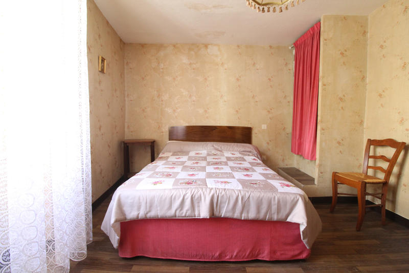 Maison de village - 105 m² - 7 pièces