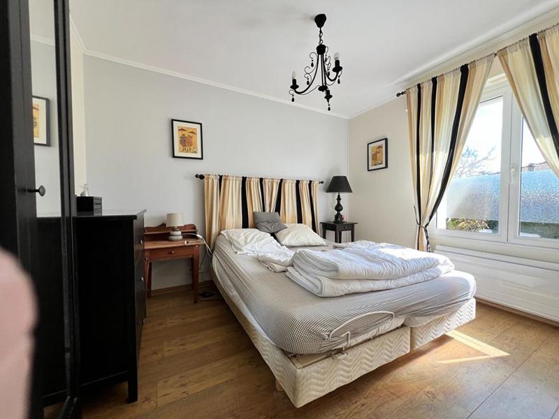 Appartement - 146 m² - 5 pièces