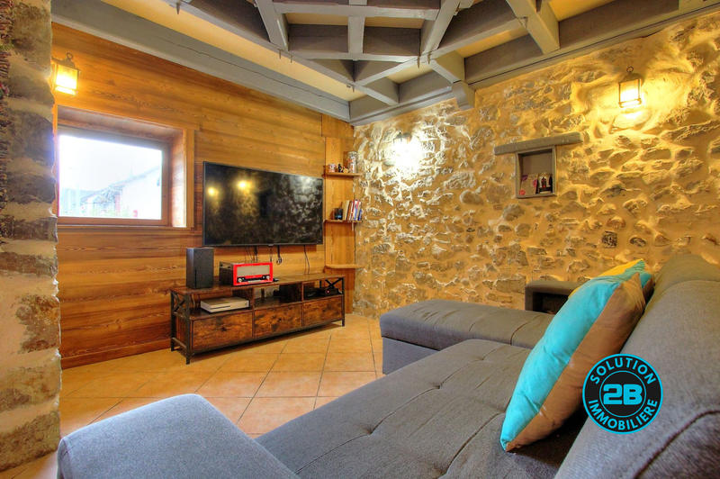 Maison ancienne - 85 m² - 4 pièces