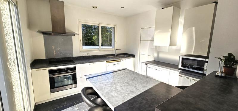 Maison - 126 m² - 5 pièces