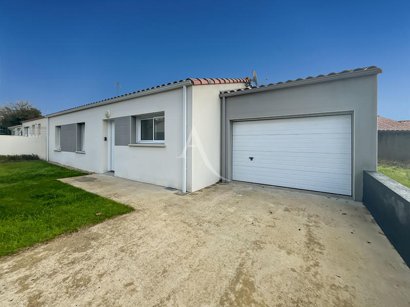 Maison - 93 m² - 4 pièces