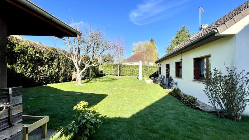 Maison - 96 m² - 5 pièces