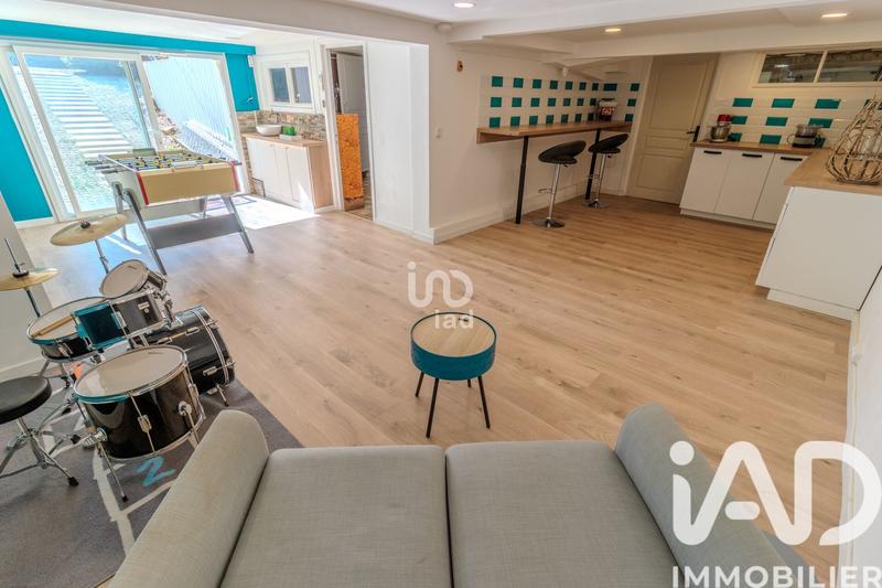 Maison - 157 m² - 7 pièces