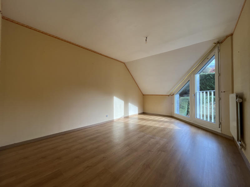 Maison - 91 m² - 4 pièces