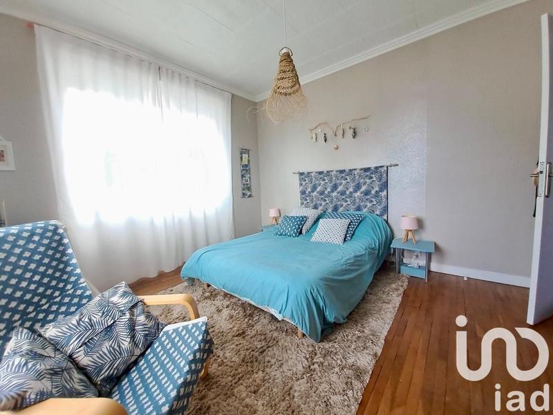 Maison - 163 m² - 9 pièces