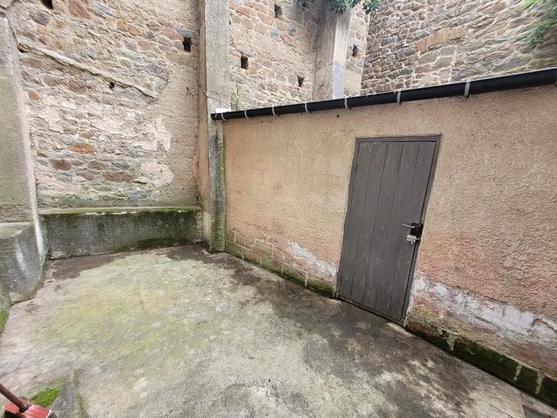 Immeuble - 120 m² - 6 pièces