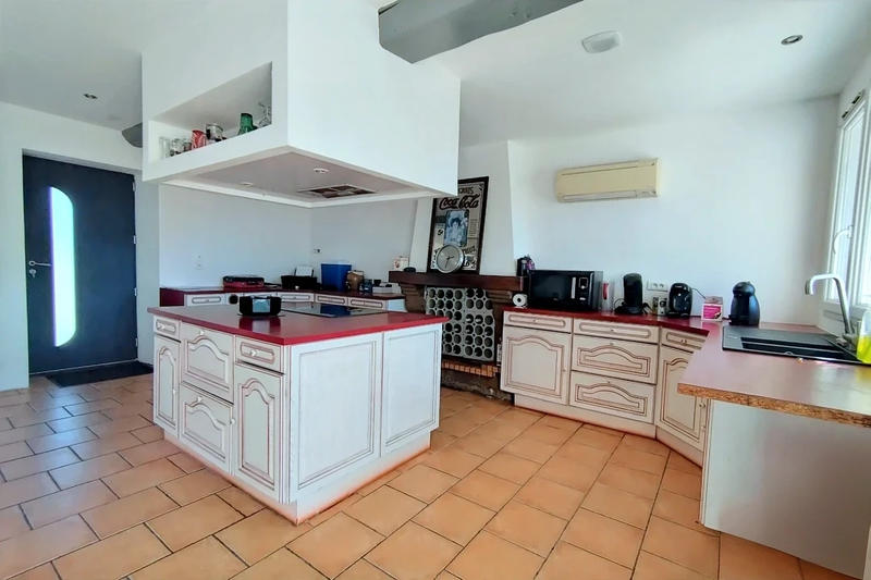 Maison - 152 m² - 6 pièces