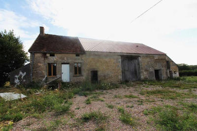 Maison - 200 m² - 2 pièces