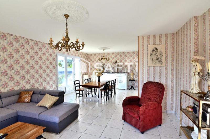 Maison - 115 m² - 7 pièces