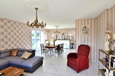 Maison - 115 m² - 7 pièces