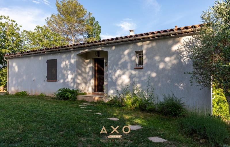 Maison - 278 m² - 8 pièces