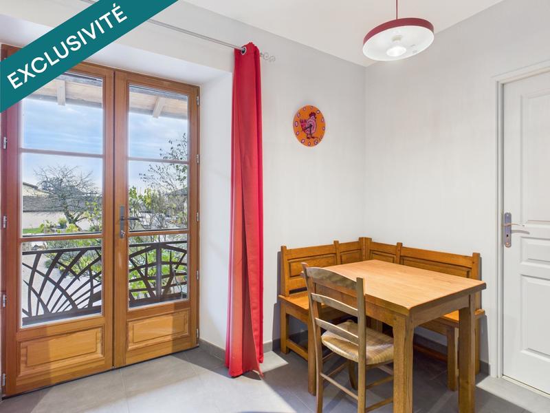 Maison - 322 m² - 8 pièces