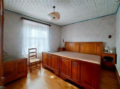 Propriété - 192 m² - 6 pièces