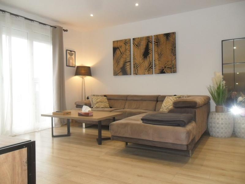 Maison - 165 m² - 6 pièces