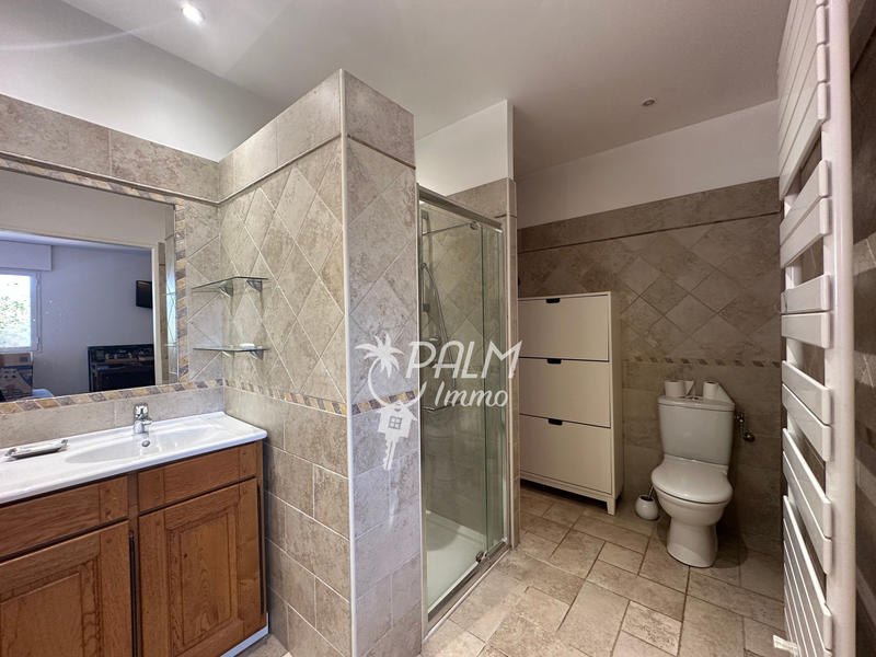 Appartement - 100 m² - 4 pièces