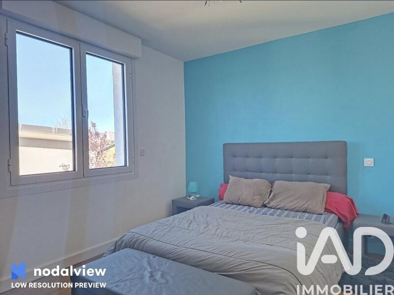 Maison - 93 m² - 4 pièces