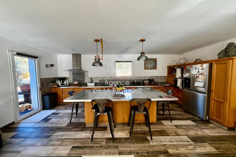 Maison - 147 m² - 5 pièces