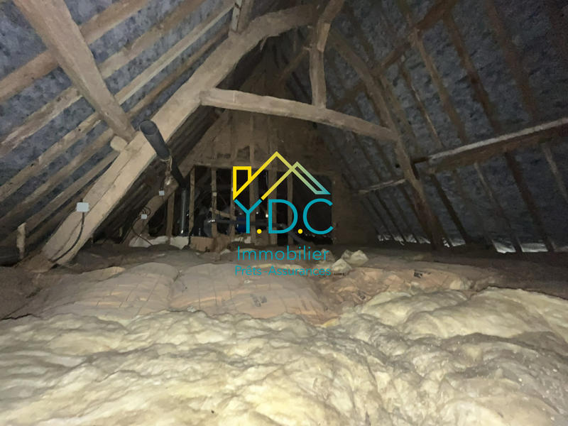 Maison - 183 m² - 7 pièces