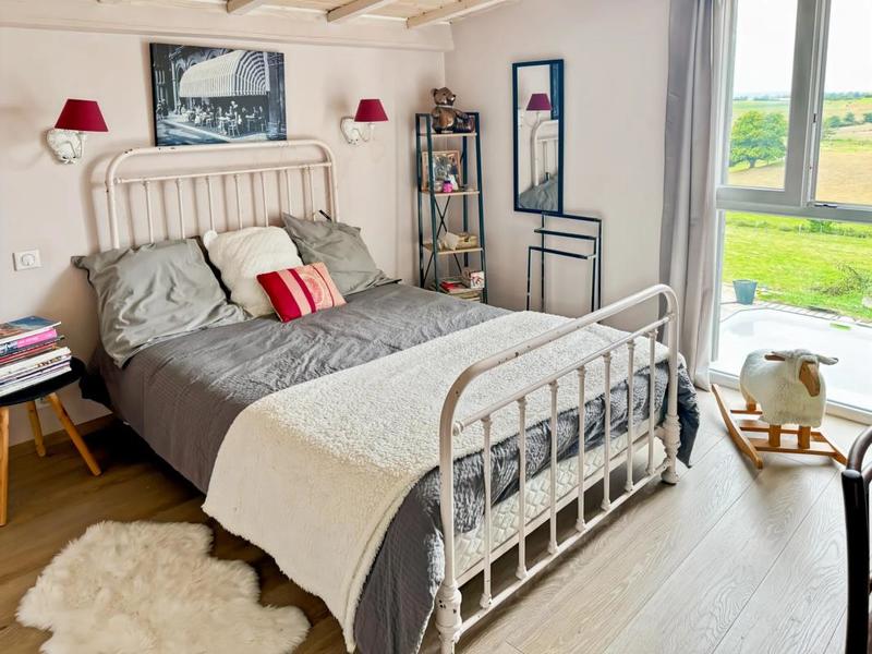 Maison - 200 m² - 8 pièces