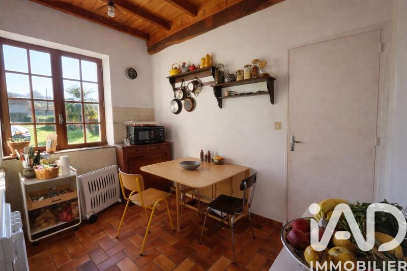 Maison - 206 m² - 7 pièces
