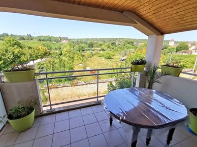 Appartement - 72 m² - 3 pièces