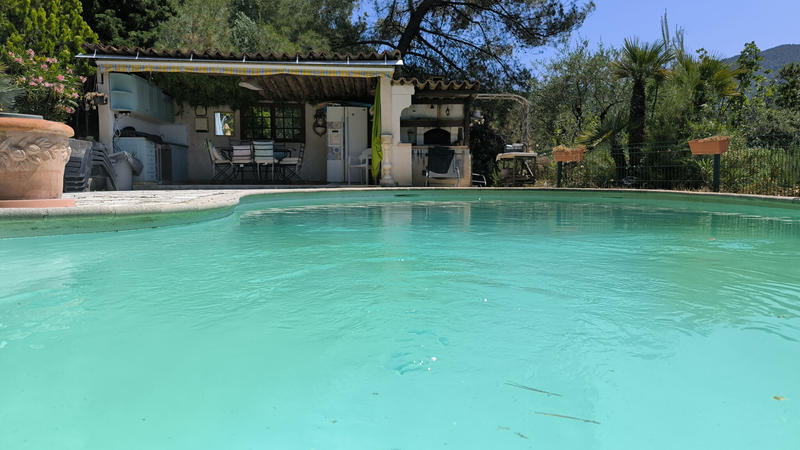 Villa - 90 m² - 4 pièces