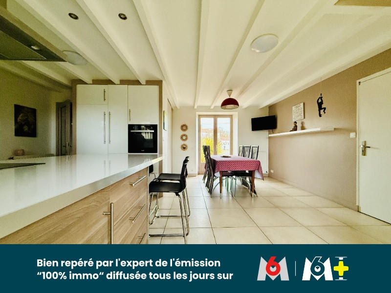 Maison - 151 m² - 8 pièces