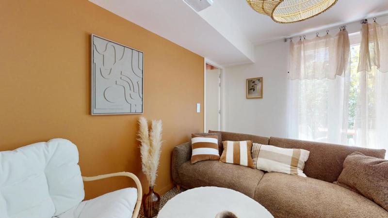 Appartement - 67 m² - 5 pièces