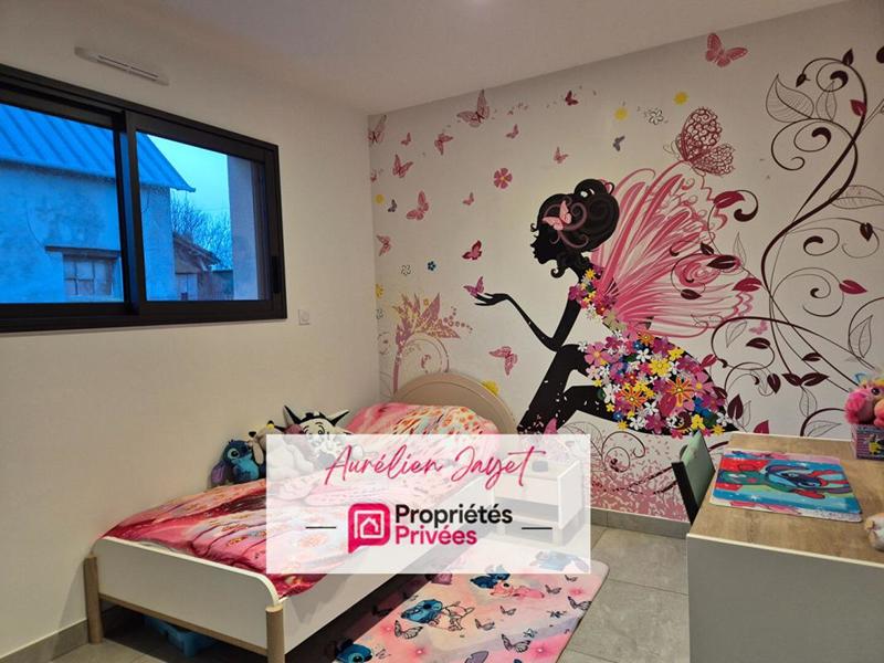 Maison - 121 m² - 5 pièces