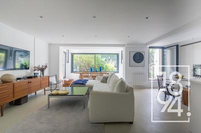 Appartement - 90 m² - 3 pièces