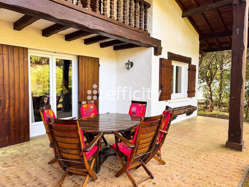 Maison - 145 m² - 5 pièces