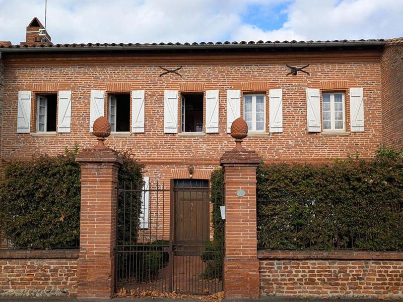 Demeure - 187 m² - 6 pièces