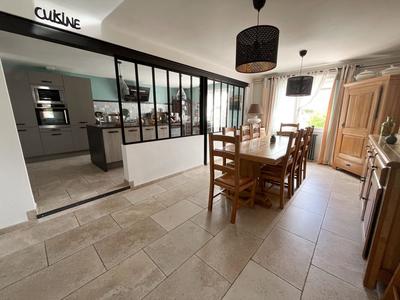 Maison - 150 m² - 5 pièces