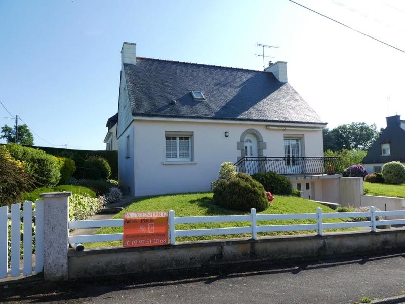 Maison - 92 m² - 5 pièces