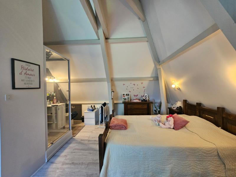 Maison - 207 m² - 8 pièces