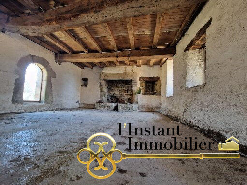 Maison - 300 m² - 6 pièces