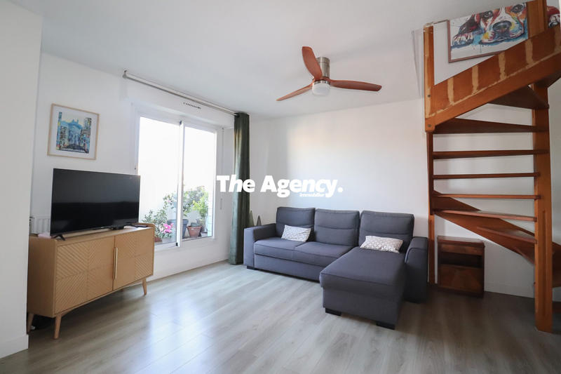 Duplex - 92 m² - 4 pièces