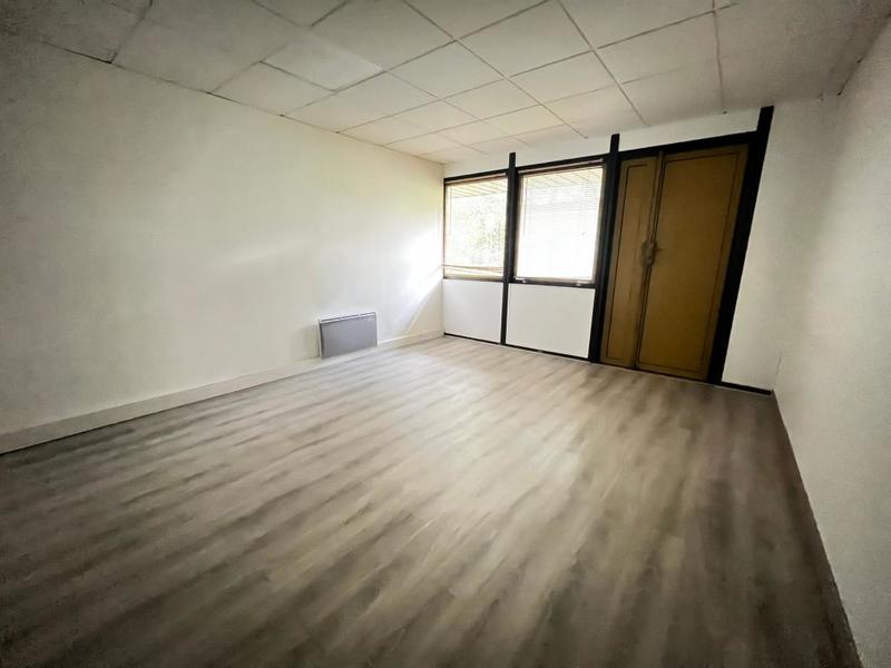 Local commercial - 113 m²