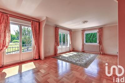 Maison - 133 m² - 7 pièces