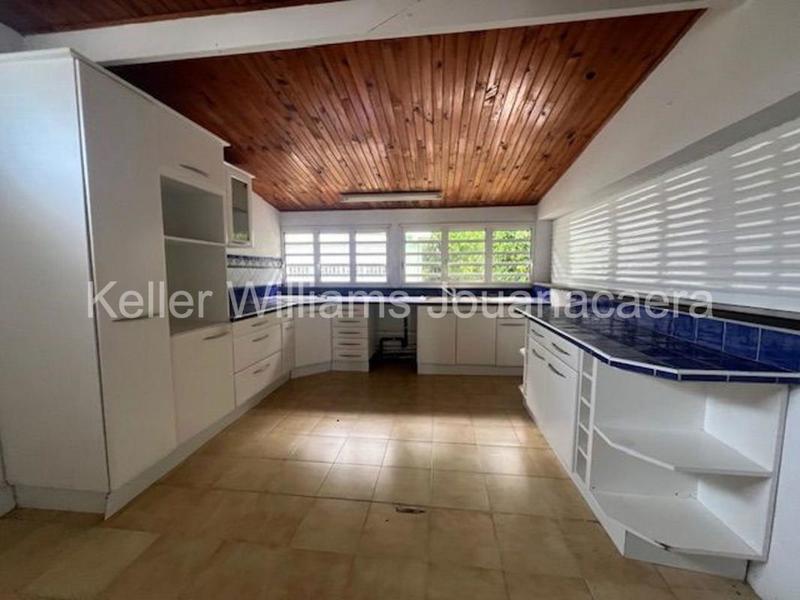 Maison - 168 m² - 5 pièces