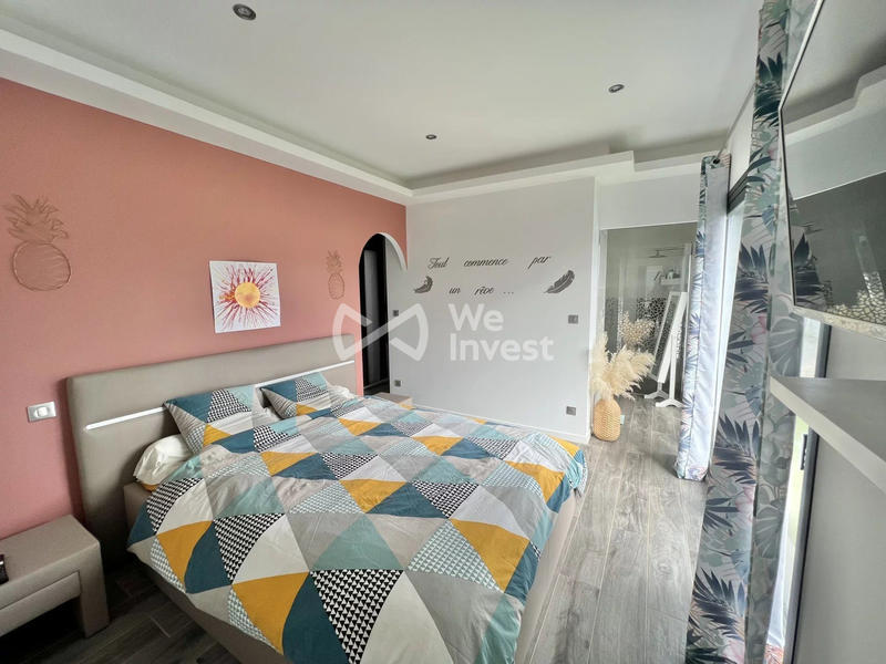 Maison - 185 m² - 6 pièces