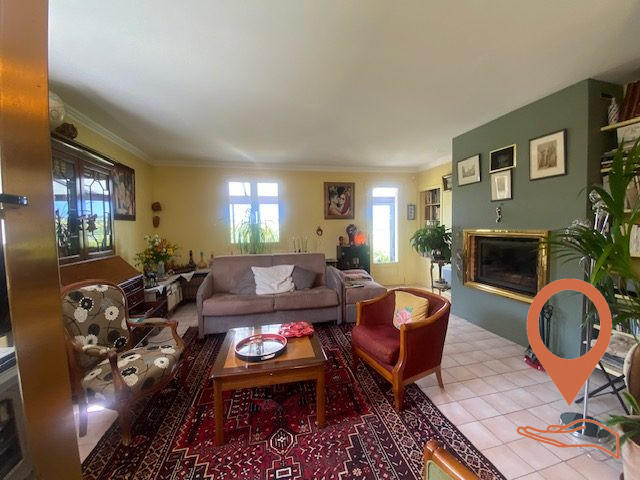 Maison traditionnelle - 110 m² - 4 pièces