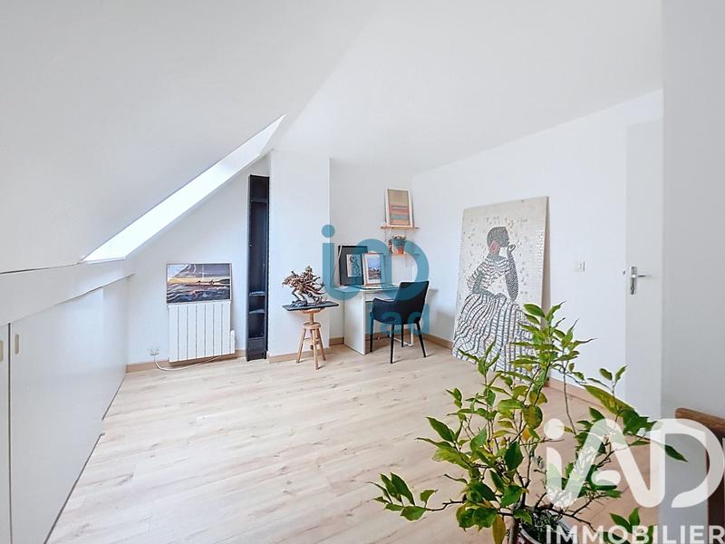 Maison - 140 m² - 8 pièces