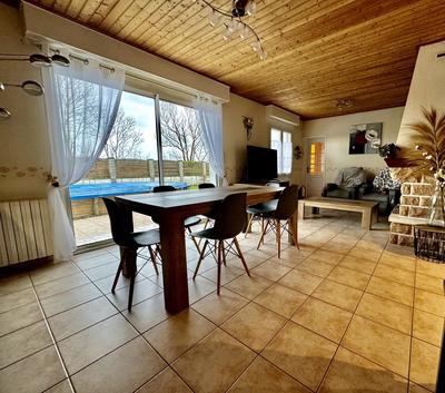 Maison - 130 m² - 6 pièces