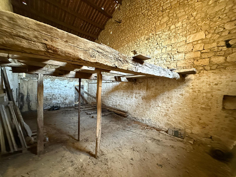 Maison - 250 m² - 5 pièces