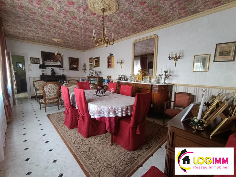 Maison - 190 m² - 9 pièces