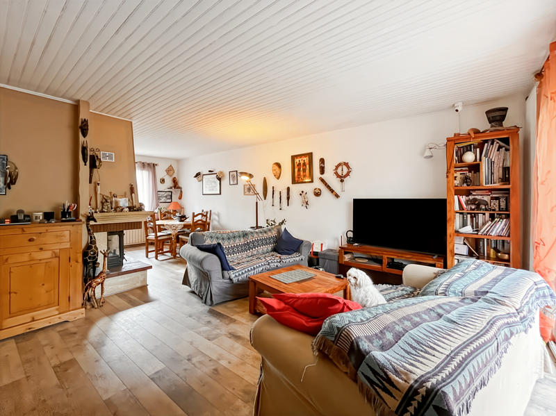 Maison - 102 m² - 5 pièces