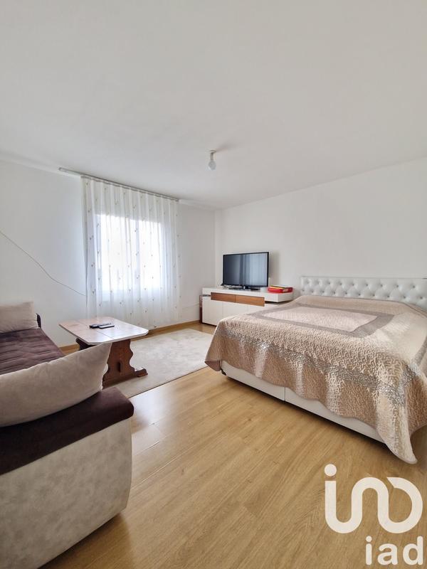 Maison - 185 m² - 7 pièces